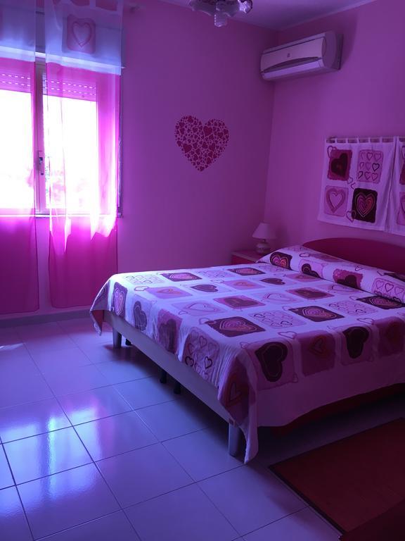 I Colori Dell'Arcobaleno Bed and Breakfast Santo Stefano di Camastra Buitenkant foto